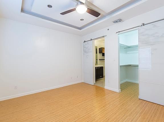 4th image of 3000 S L St #B