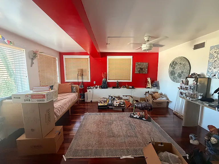 8625 Delmonico Ave — Photo 23