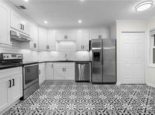 365 Winding River Dr UNIT E, Atlanta, GA 30350