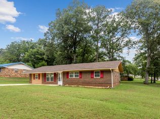 114 Shirley Dr, Ozark, AL 36360