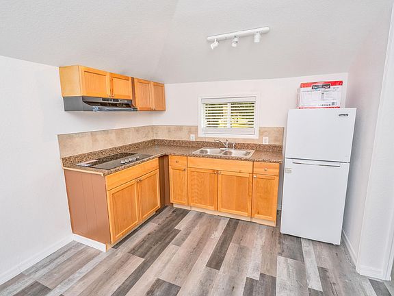 3rd image of 1492 Tallahassee Blvd