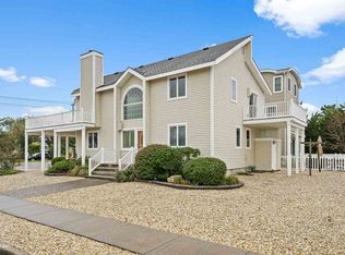 4010 Dune Dr, Avalon, NJ 08202