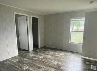 57 Nancy Ave, Bloomfield, IN 47424