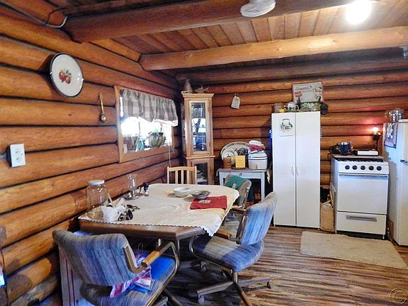 4th image of 626 Juniper Dr