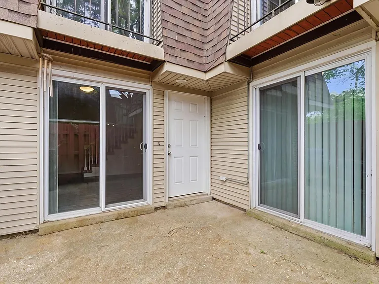 408 Darby Creek Rd — Photo 2
