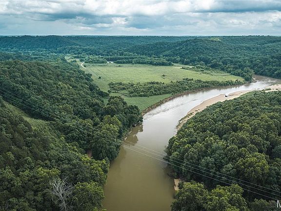 3rd image of 22 & 23 Camp Rd