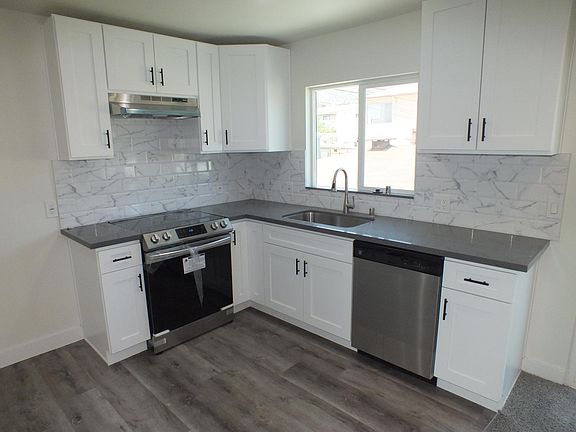 2nd image of 707 E Orange Grove Ave #5E