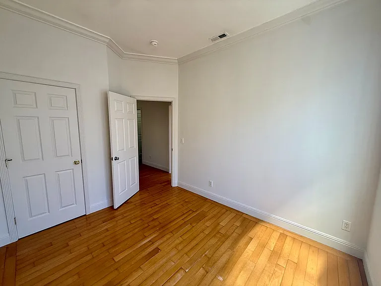 2068 McAllister St #2068 — Photo 7
