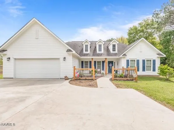 3525 W Gloria Switch Rd, Church Point, LA 70525