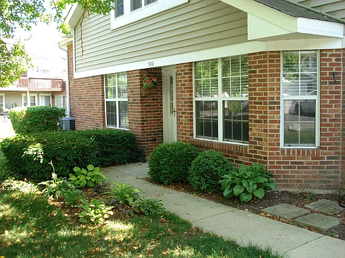 906 W Happfield Dr #906 Photo 1