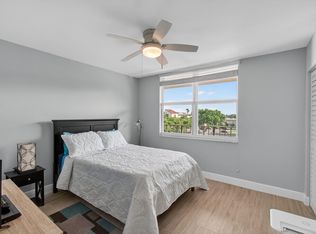 25 Abbey Ln APT 402, Delray Beach, FL 33446