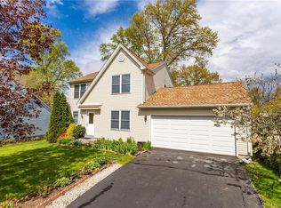 20 Edgewood Rd, Wethersfield, CT 06109