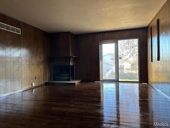 4th image of 5220 Delcastle Dr