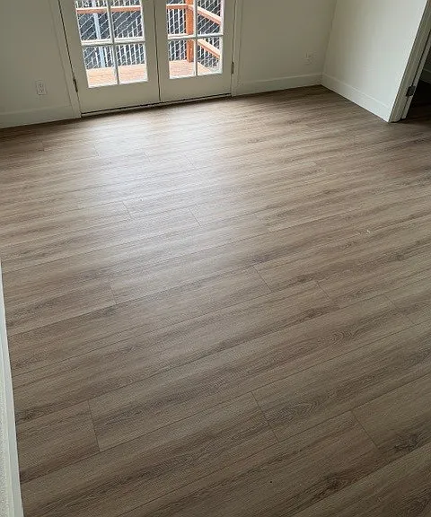 380 Cherry Way — Photo 5