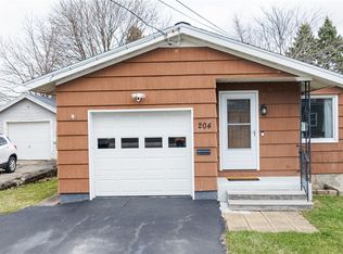 204 Avon St, East Syracuse, NY 13057
