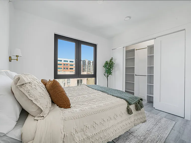 4614 Kennedy Blvd #204 — Photo 11