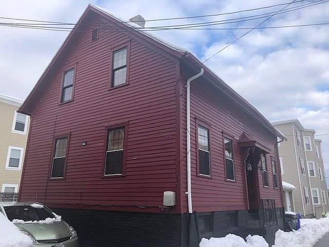 2nd image of 7 Mountain St