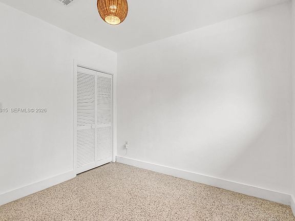 4th image of 1040 N Royal Poinciana Blvd #1
