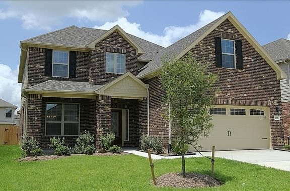 Fenway - Elevation TRL 6119 Northcrest Village Way Northcrest Job #2105