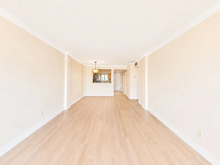 145 Halifax Ave #209 — Photo 9