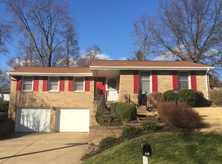 119 N Jamestown Rd, Coraopolis, PA 15108