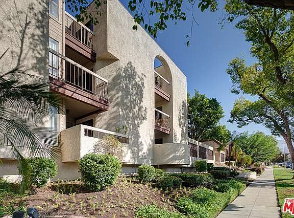 2nd image of 427 E Orange Grove Ave Unit 307