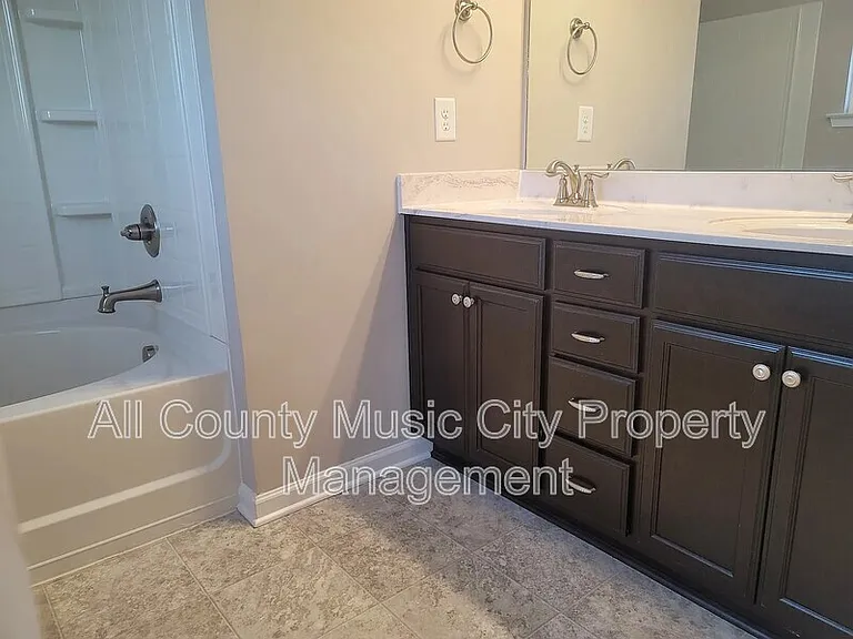 310 Negri Ct — Photo 28