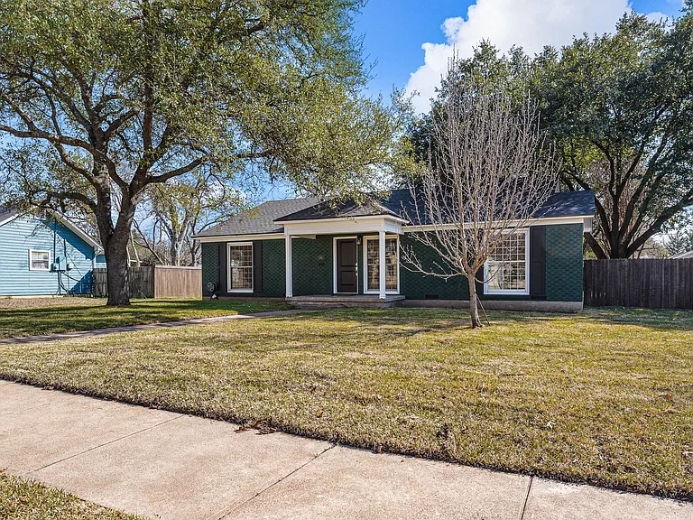 33066 Cumberland Ave — Photo 7