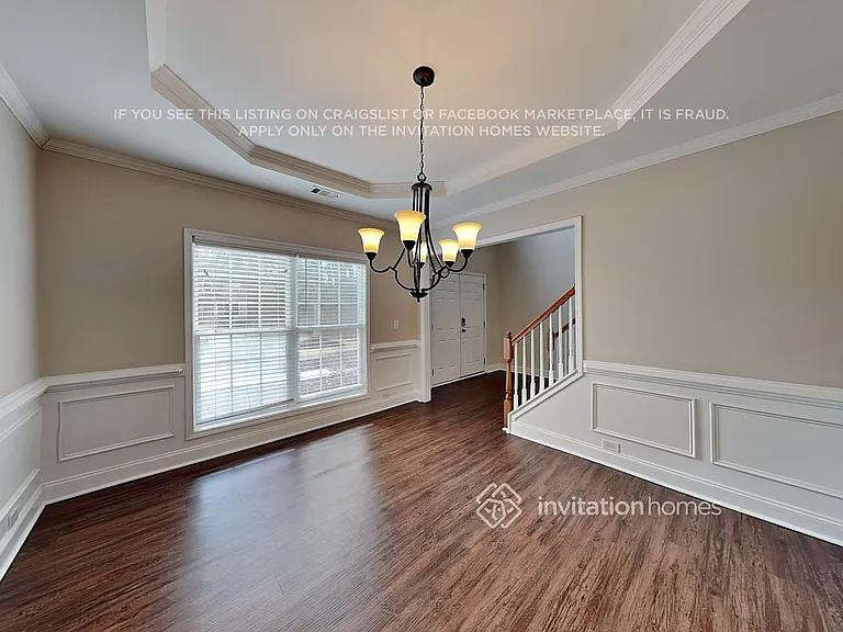 625 Excalibur Ct SE — Photo 6