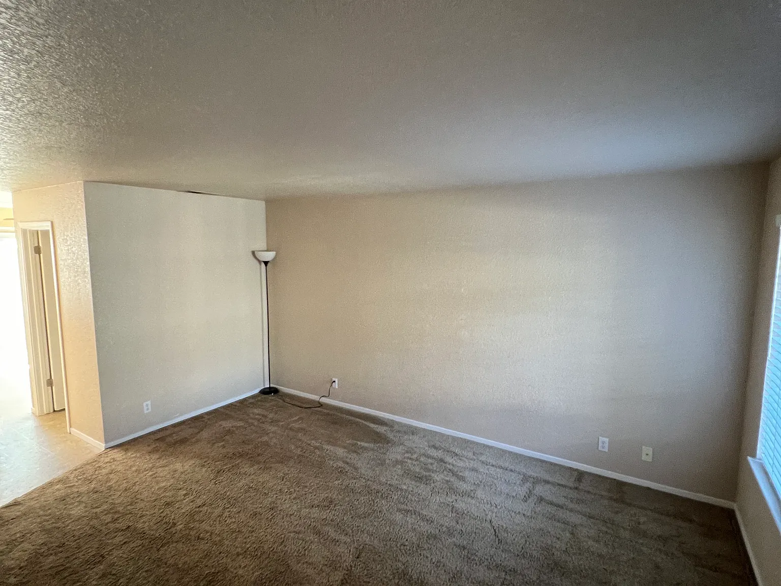 1125 Sheridan Ave — Photo 4