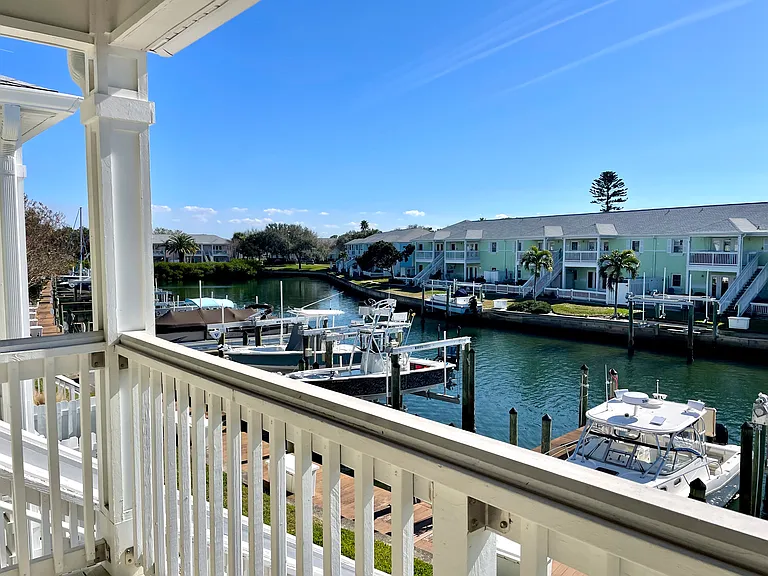 Starfish Dr SE — Photo 31