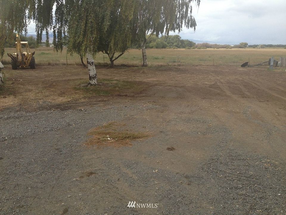 1st image of 300 Dan Lane