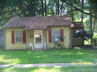 502 5th St SE, Springhill, LA 71075