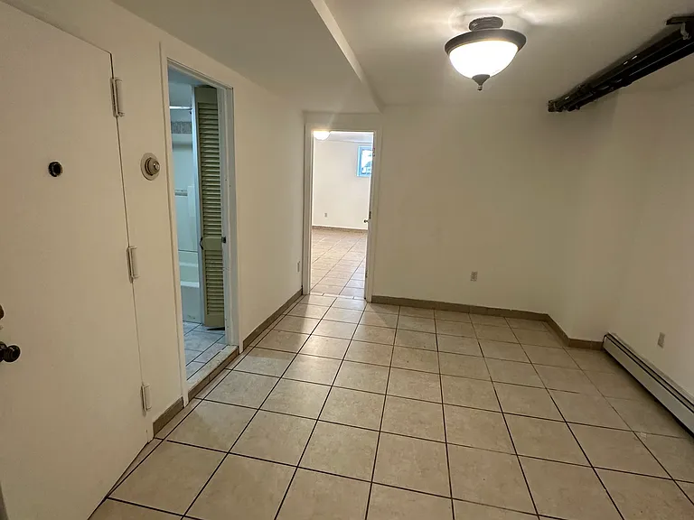 2126 Virgil Pl #1 — Photo 12