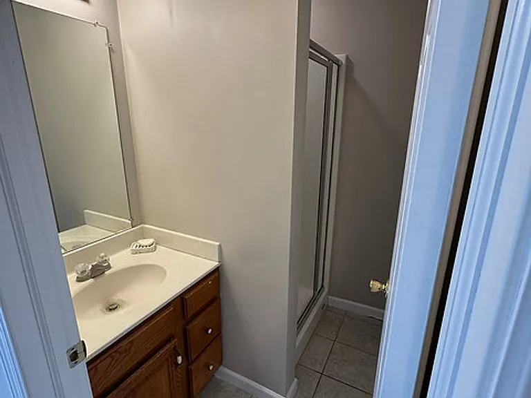 416 N Beech St — Photo 11