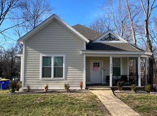 1327 Park St #A, Bowling Green, KY 42101