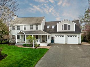 2 Heather Ln, Scarborough, ME 04074