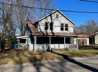 1435 E County Line Rd, Mineral Ridge, OH 44440