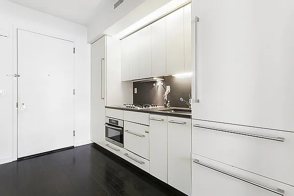 Rented by Compass | media 2