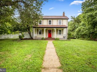 13930 Heatherstone Dr, Bowie, MD 20720
