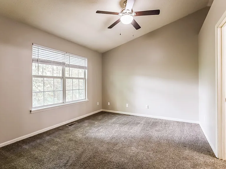 5223 Pin Oak Dr — Photo 8