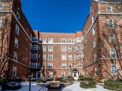 1 Midland Gardens Units 3C & 3D, Bronxville, NY, 10708