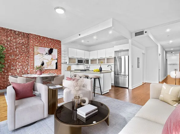 W 118th St Unit 3E, New York, NY 10026