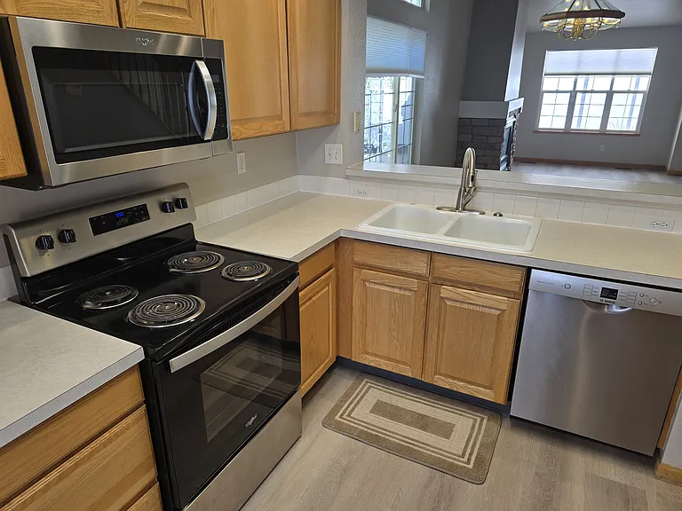1632 Foxhall Ct — Photo 22