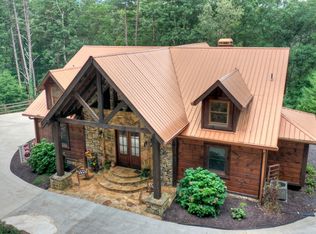 1387 Colwell Rd, Blue Ridge, GA 30513