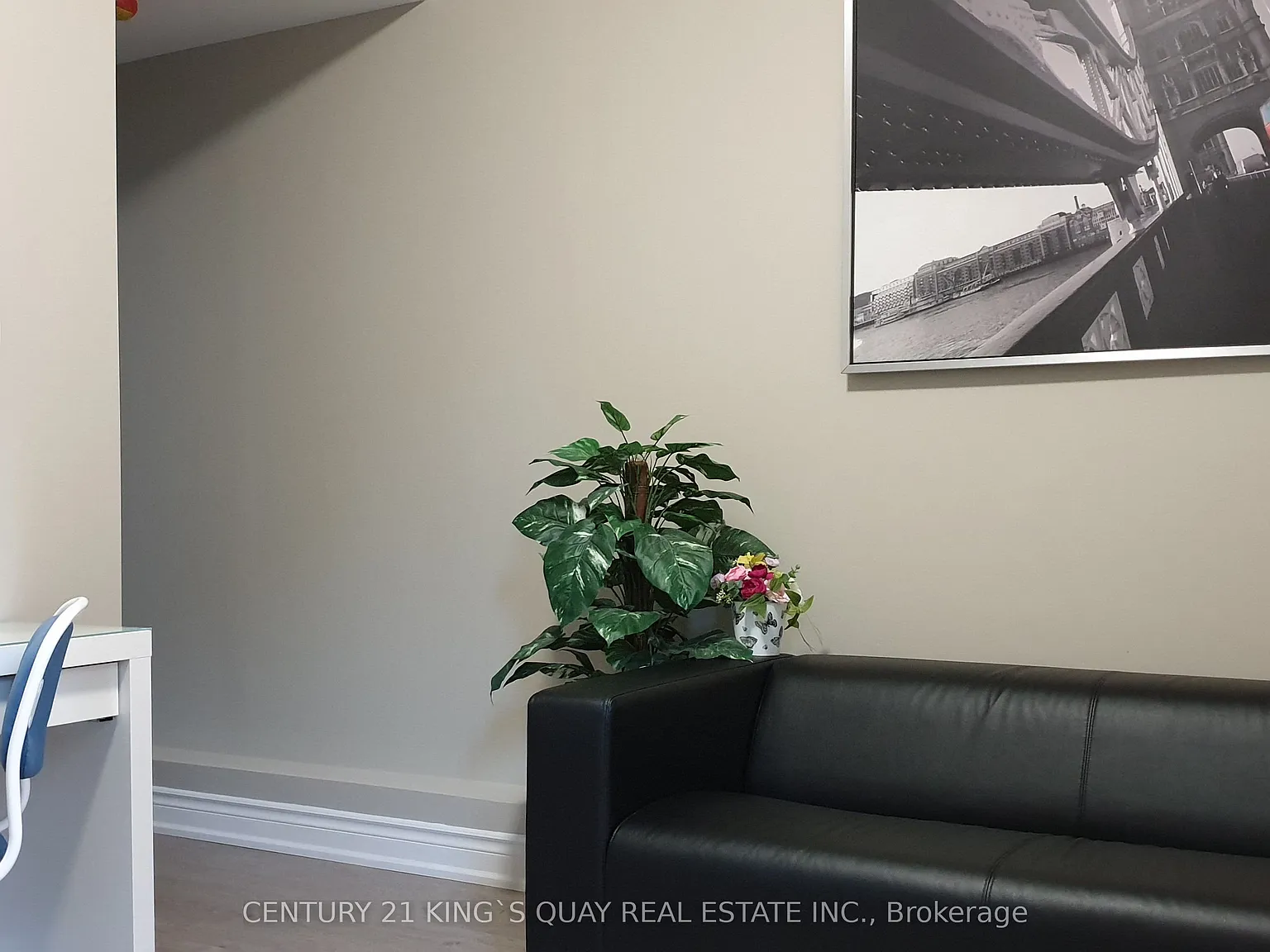3 bed, $3,500 — Photo 3