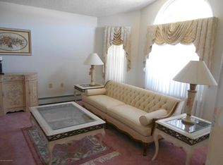 211 Prince Charles Dr, Toms River, NJ 08757