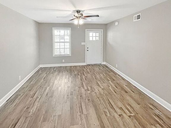5th image of 114 Ardell Dr