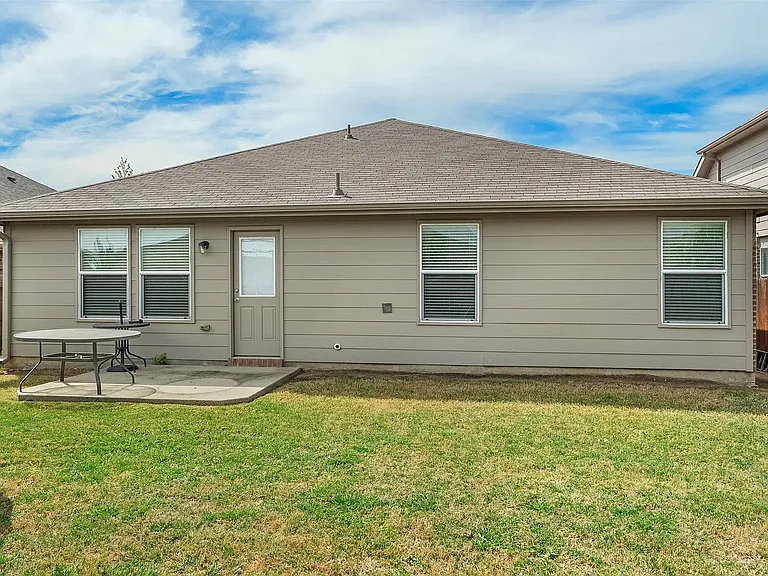 3241 Sadie Trl — Photo 22