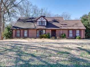 301 Crestview Ln, Spartanburg, SC 29301